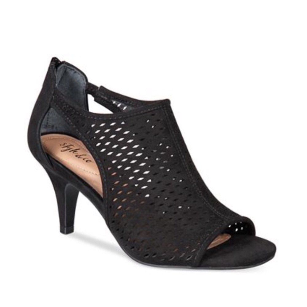 NIB Black Meshed Shooties